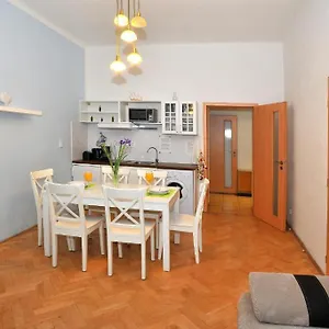 Vinohrady Ii Apartmán