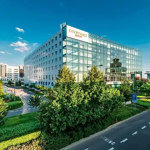 Courtyard By Marriott Airport **** Praga